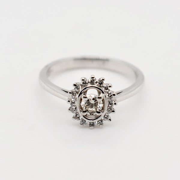 9ct White Gold Round Cluster Diamond Ring