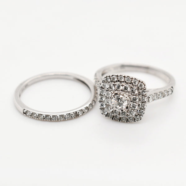 9ct White Gold Cushion with Bband Diamond Ring