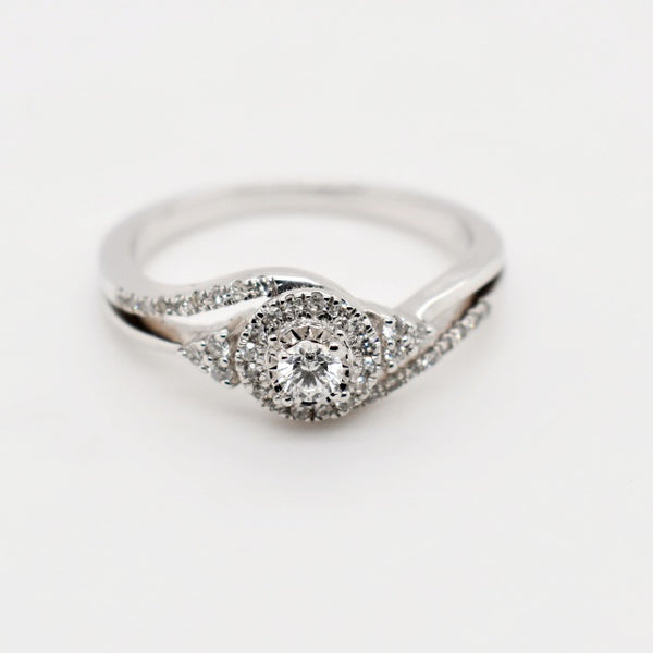 9ct White Gold Cluster Halo Diamond Engagement Ring