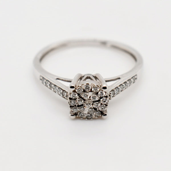 9ct White Gold 4 Claw Halo Diamond Engagement Ring