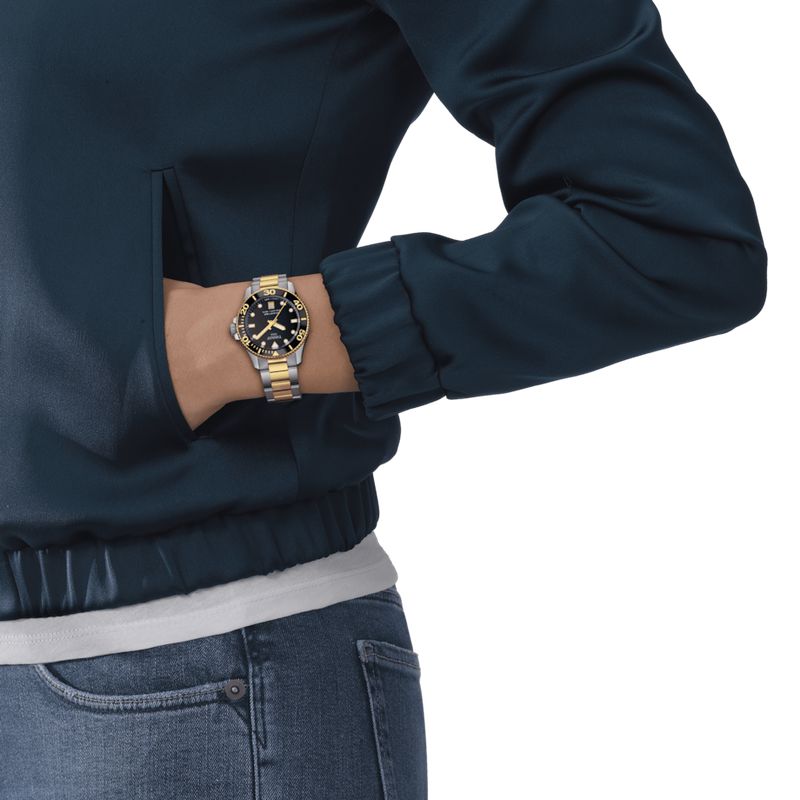 Tissot Seastar T1202102205100