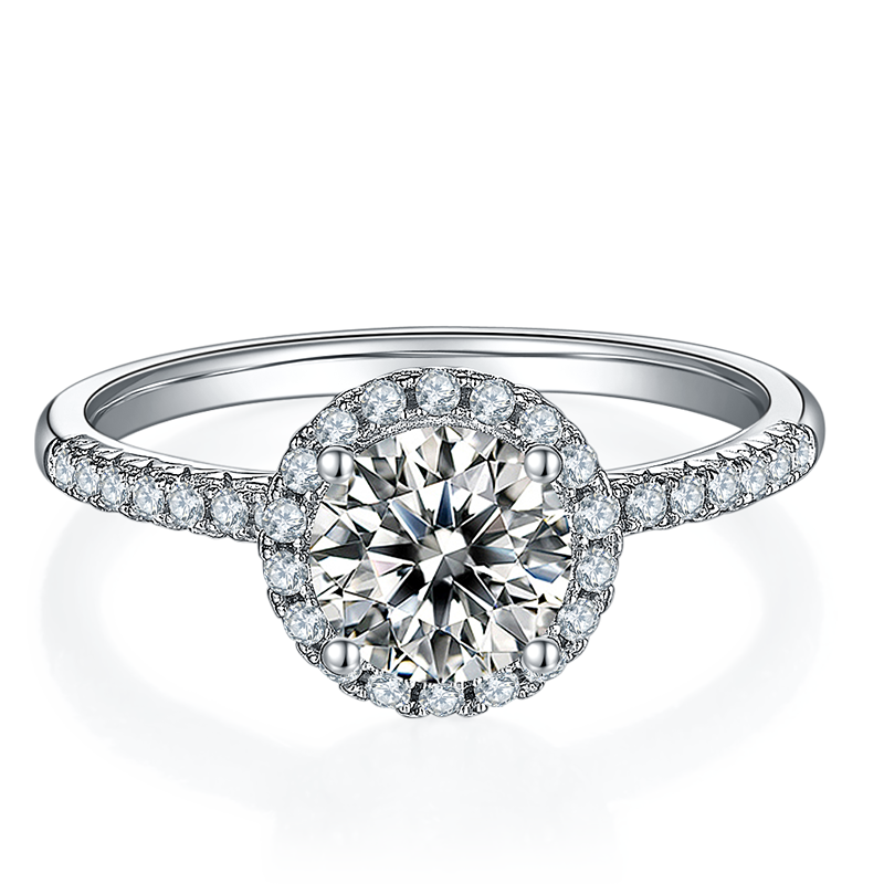 1ct Round Cut Moissanite Ring