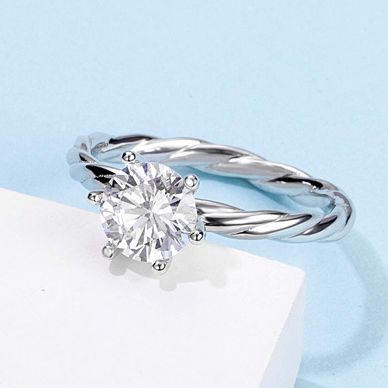 0.50ct Solitare Moissanite Ring