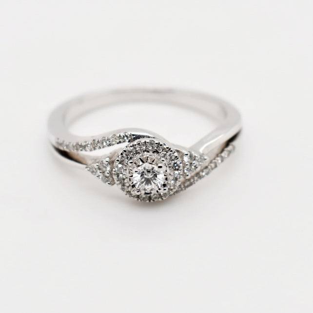 9ct White Gold Cluster Halo Diamond Engagement Ring