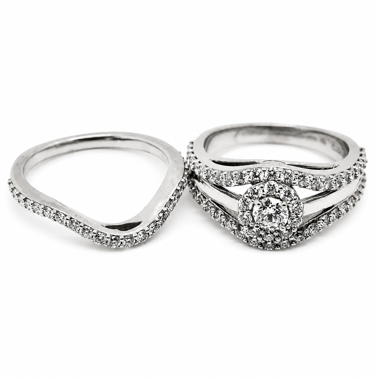 18k White Gold with Band Diamond Ring 1101898