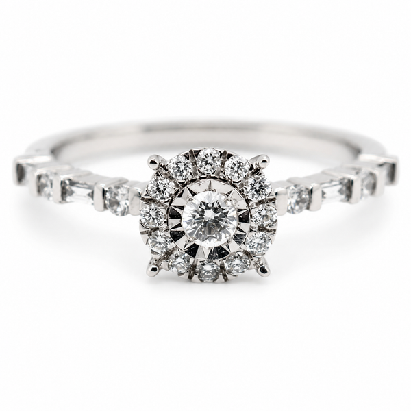 9ct White Gold Cluster Diamond Ring 1102202