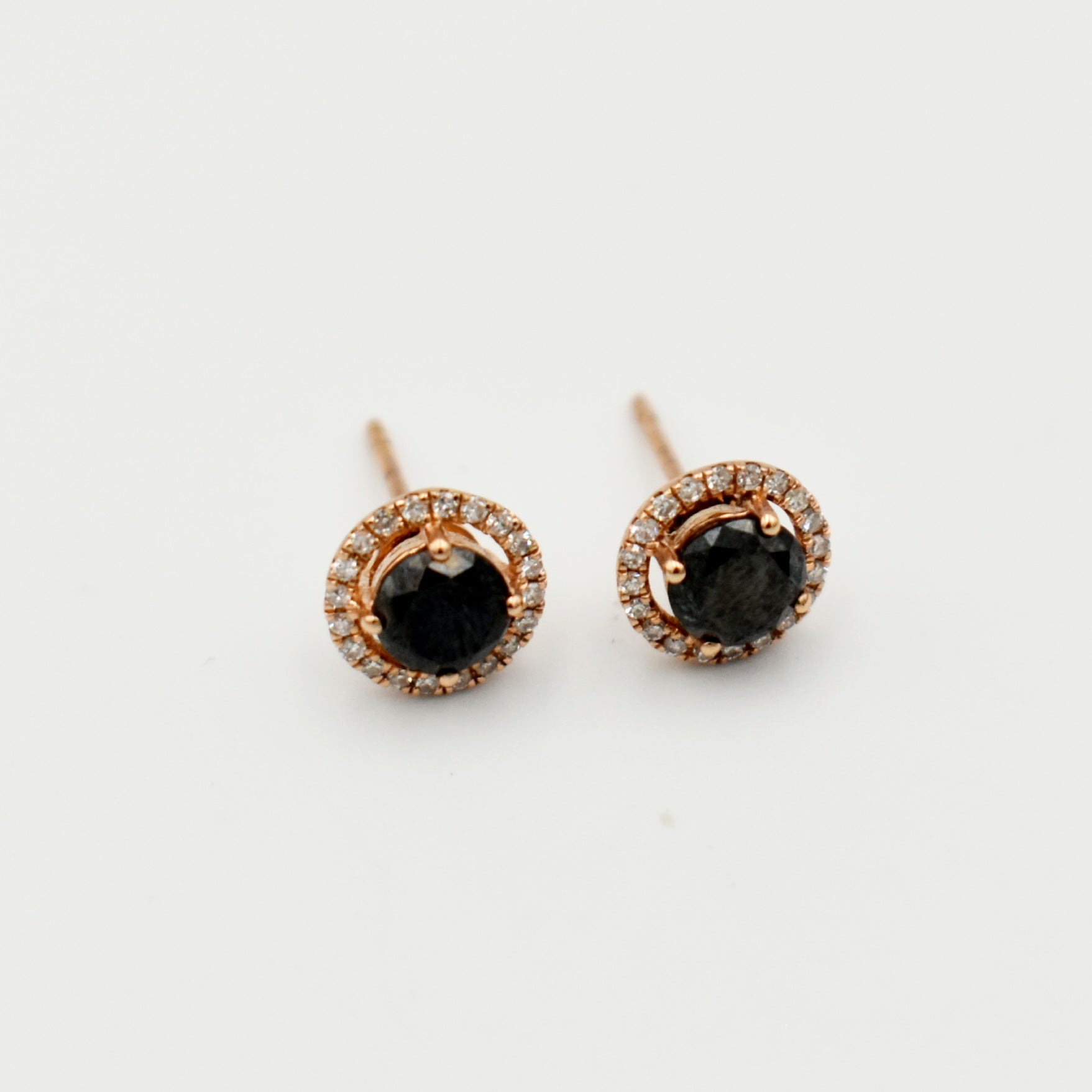 9ct Rose Gold 1,19ct Black Diamond Earrings