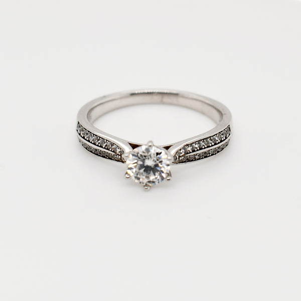 6 Claw 0,50ct Round Moissanite Ring