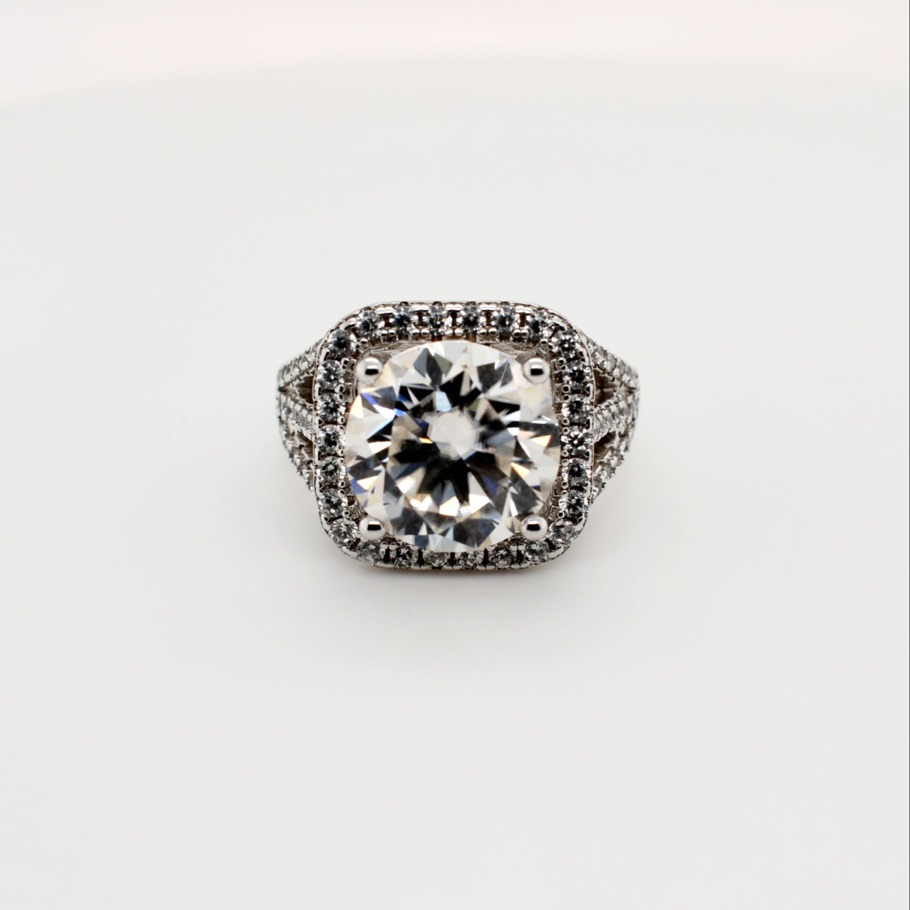 5ct Round Halo Moissanite Ring