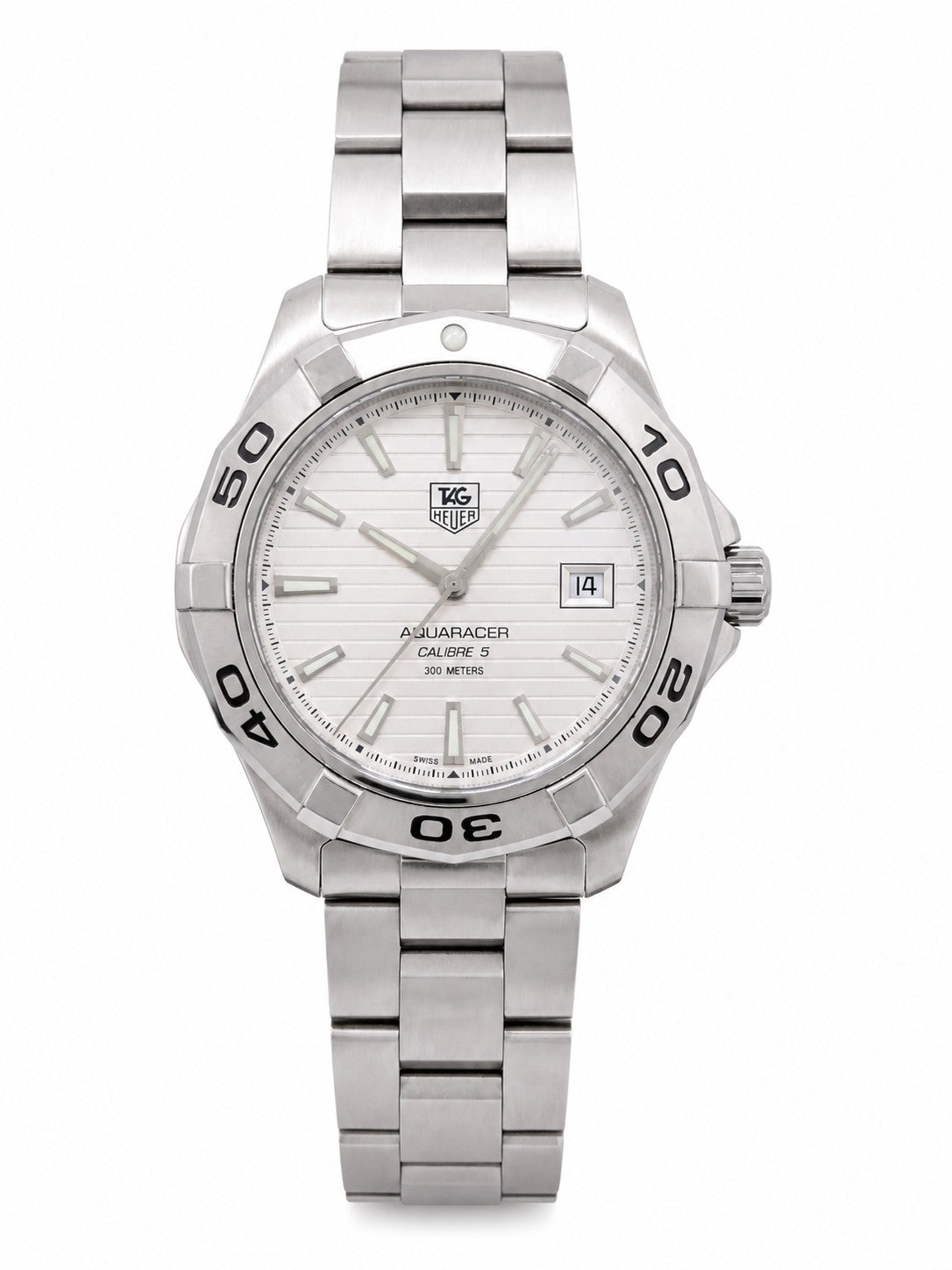 Pre-owned TAG Heuer Aquaracer Calibre 5 automatic dive watch with white textured dial and stainless steel bracelet on white background