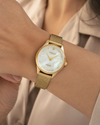Obaku Smykke Quartz Gold PVD Mother-of-Pearl Dial Diamond Watch (V297SXGWMG)