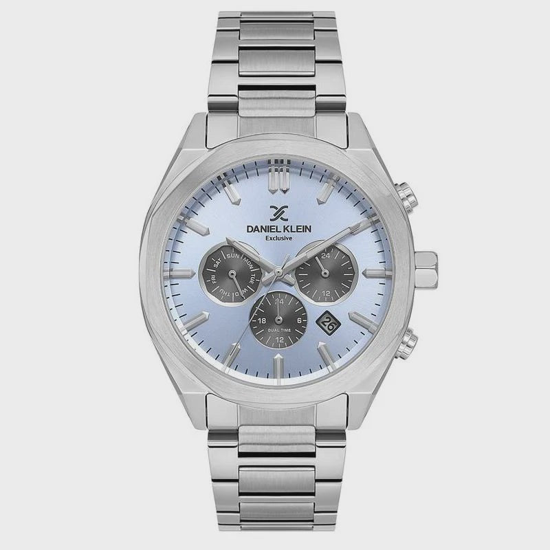 Daniel Klein Exclusive quartz chronograph with blue dial, applied indices and steel bracelet
