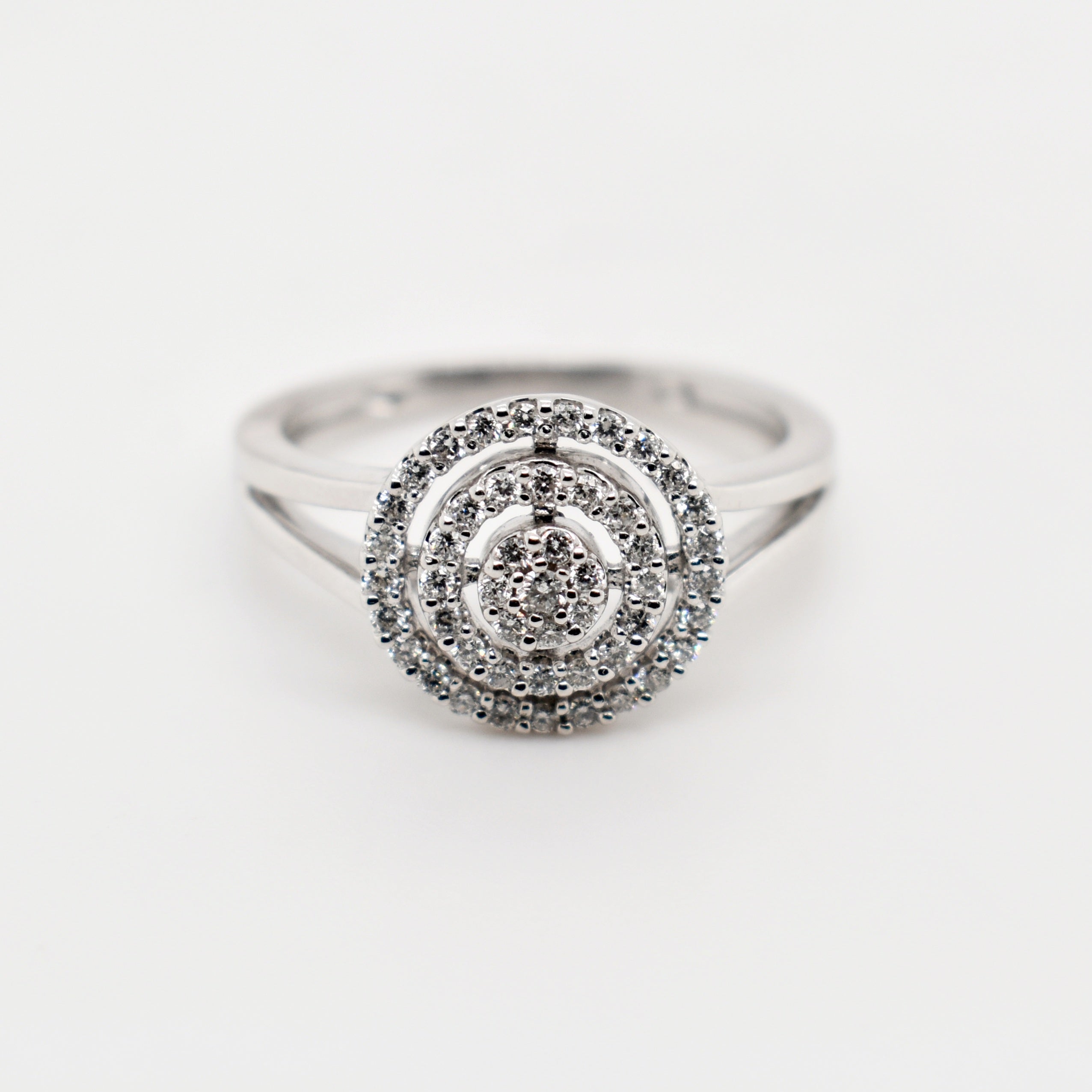 9ct White Gold Round Halo Diamond Ring