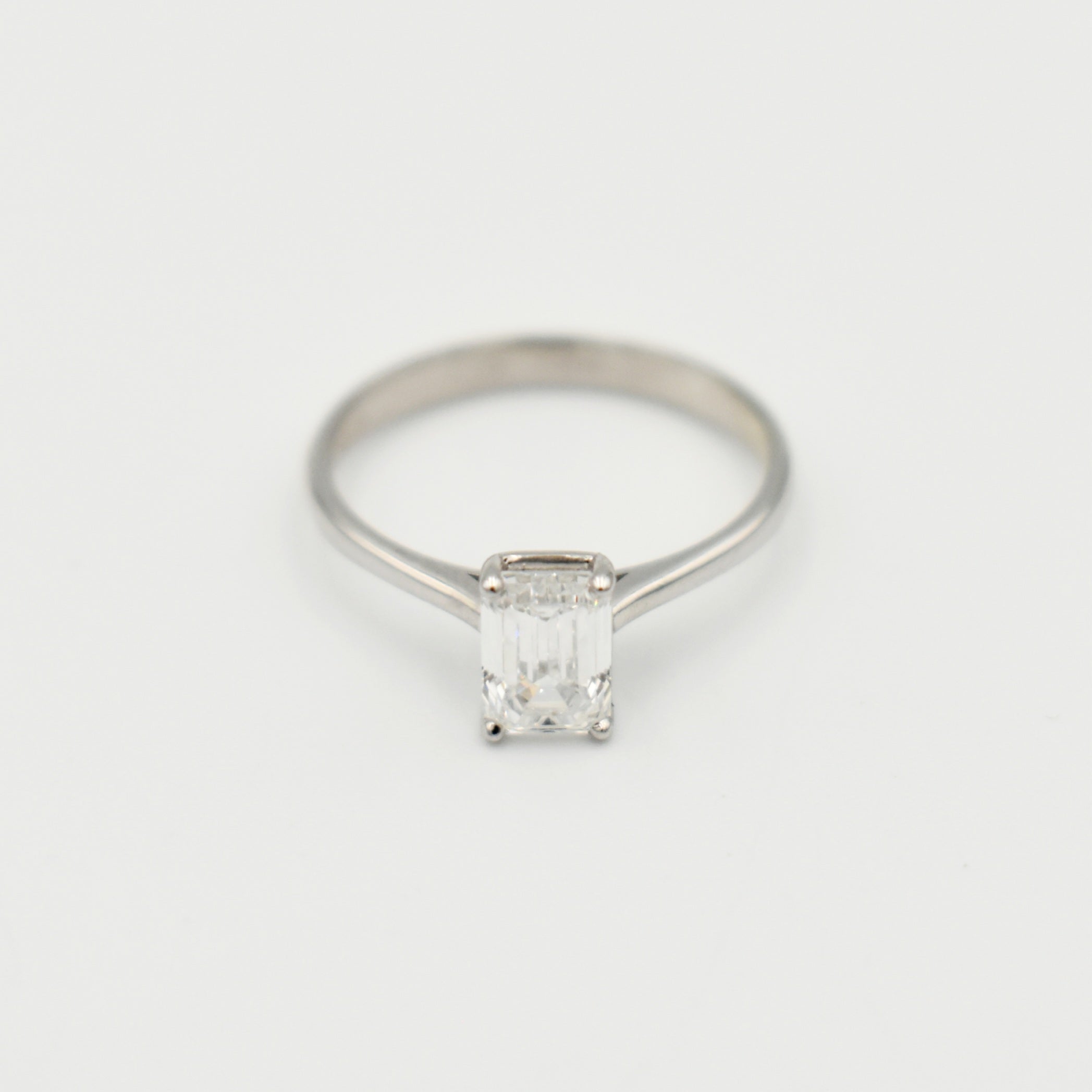 9ct White Gold 1ct Emerald Lab-Grown Diamond Ring