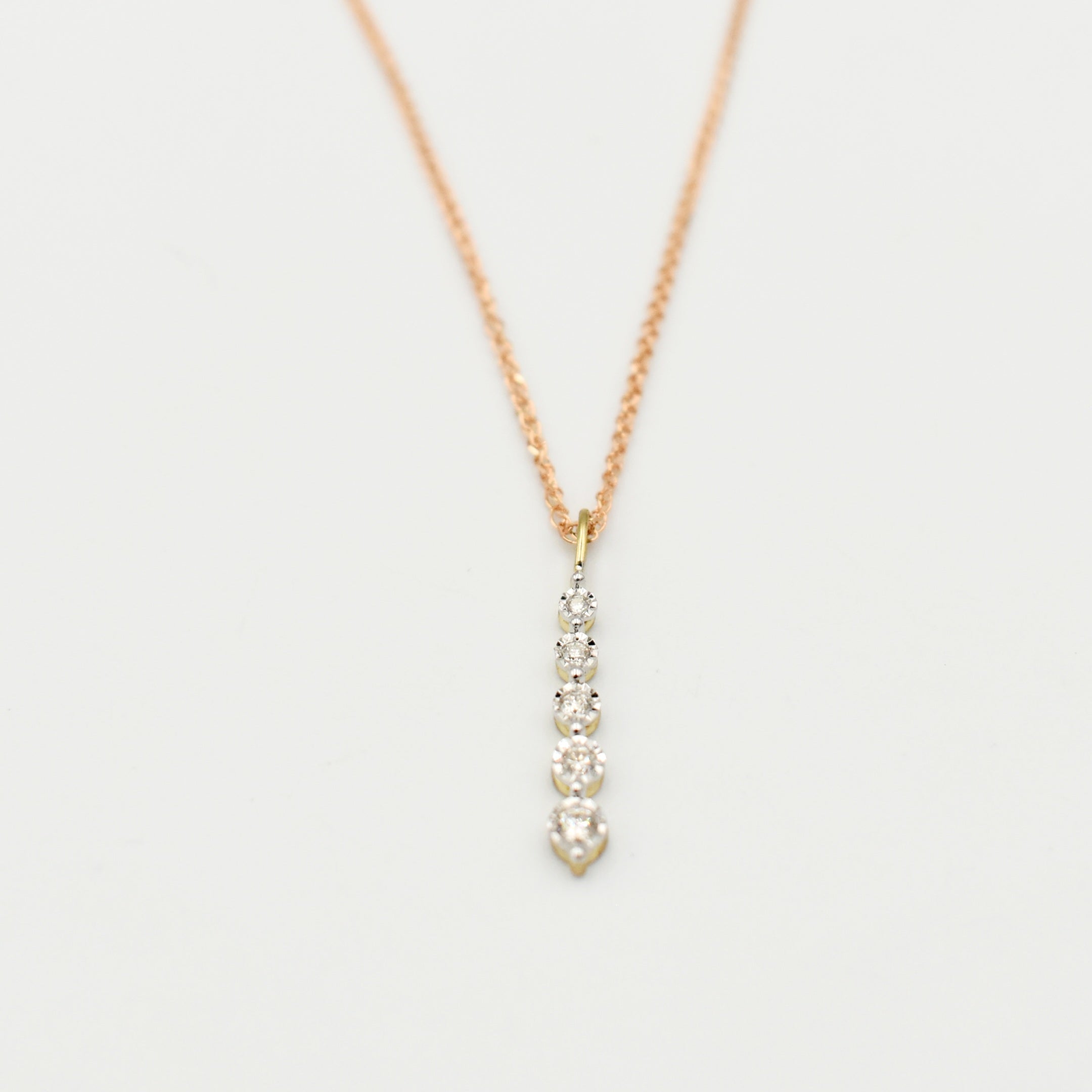 9ct Rose Gold 0,13ct Diamond Necklace