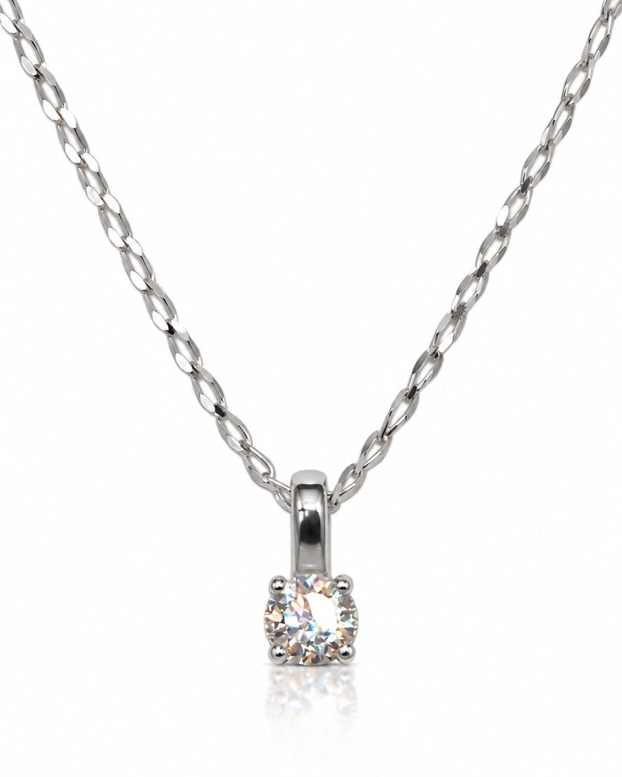 9ct white gold solitaire pendant with round diamond in four claws on flat-link chain
