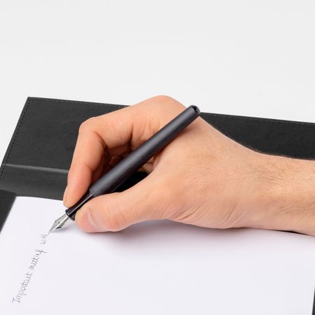 Hugo Boss Contour Fountain Pen- HSH3412D - Cassim & Co South Africa