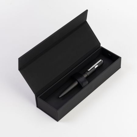 Hugo Boss Gear Pinstripe Black- HSV2854A
