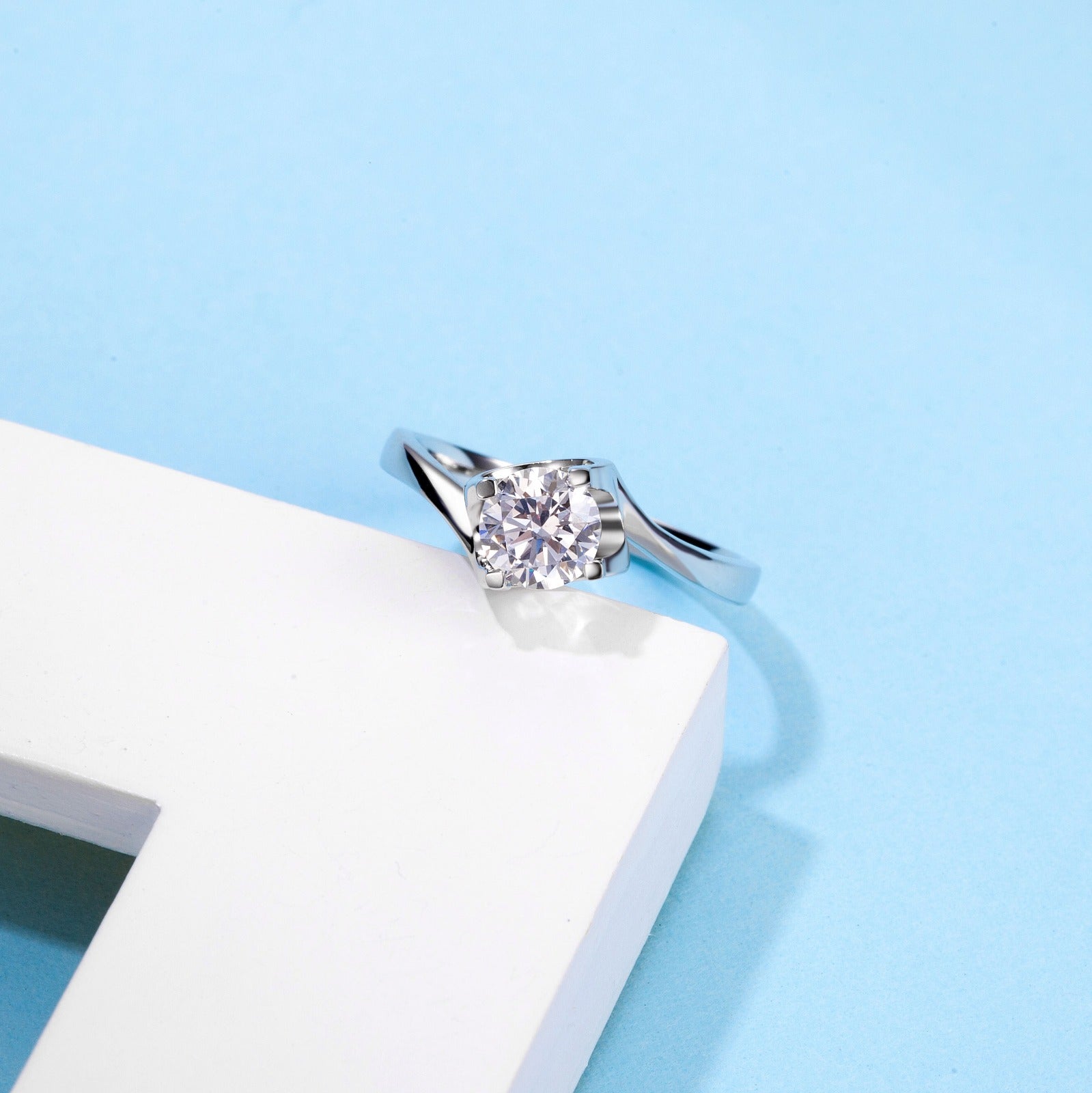95 Moissanite Ring MO4F - Cassim & Co South Africa