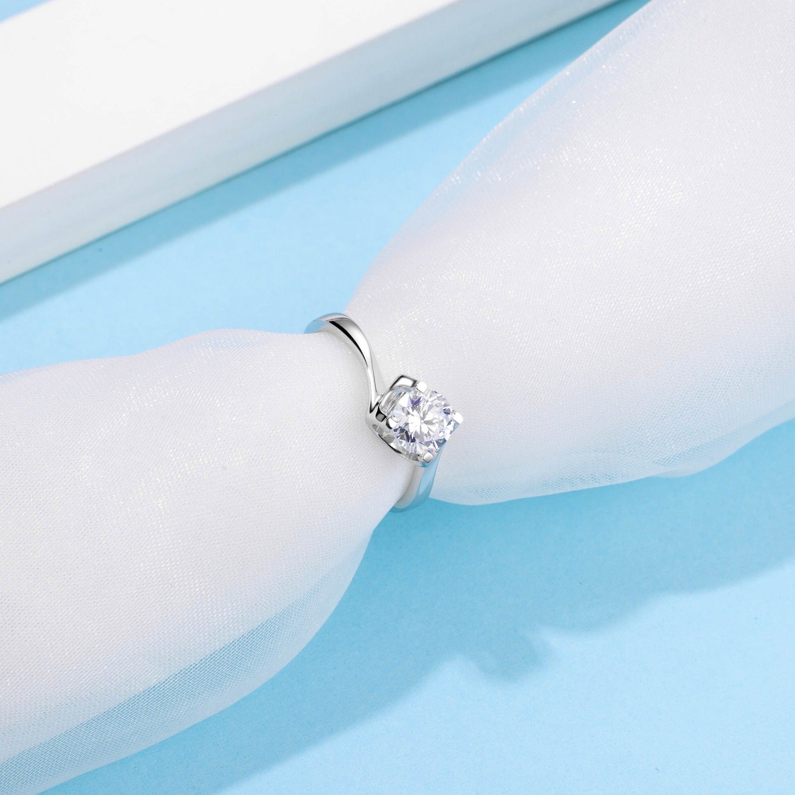 95 Moissanite Ring MO4F - Cassim & Co South Africa