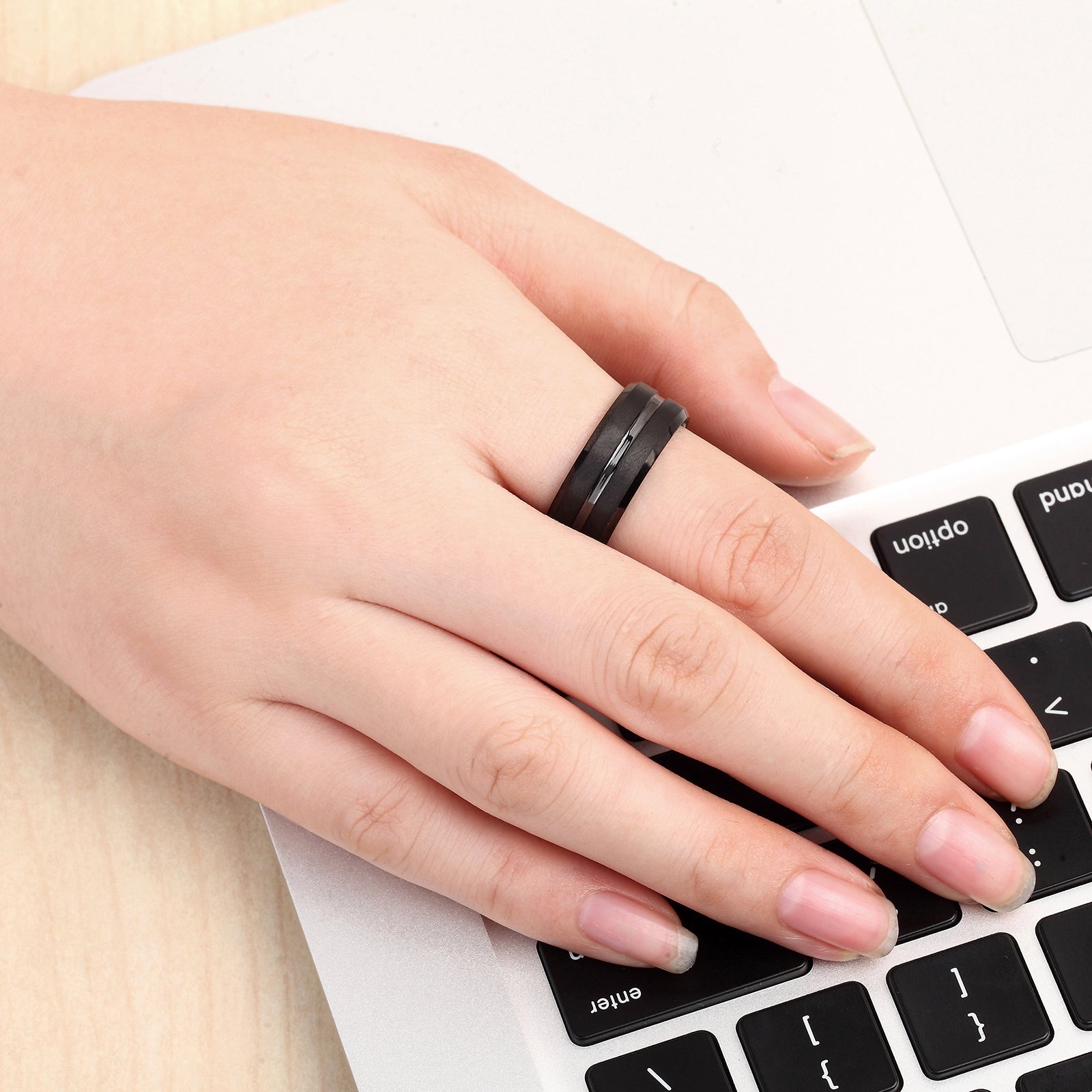 Tungsten Black Stripe Ring – Polished Inlay