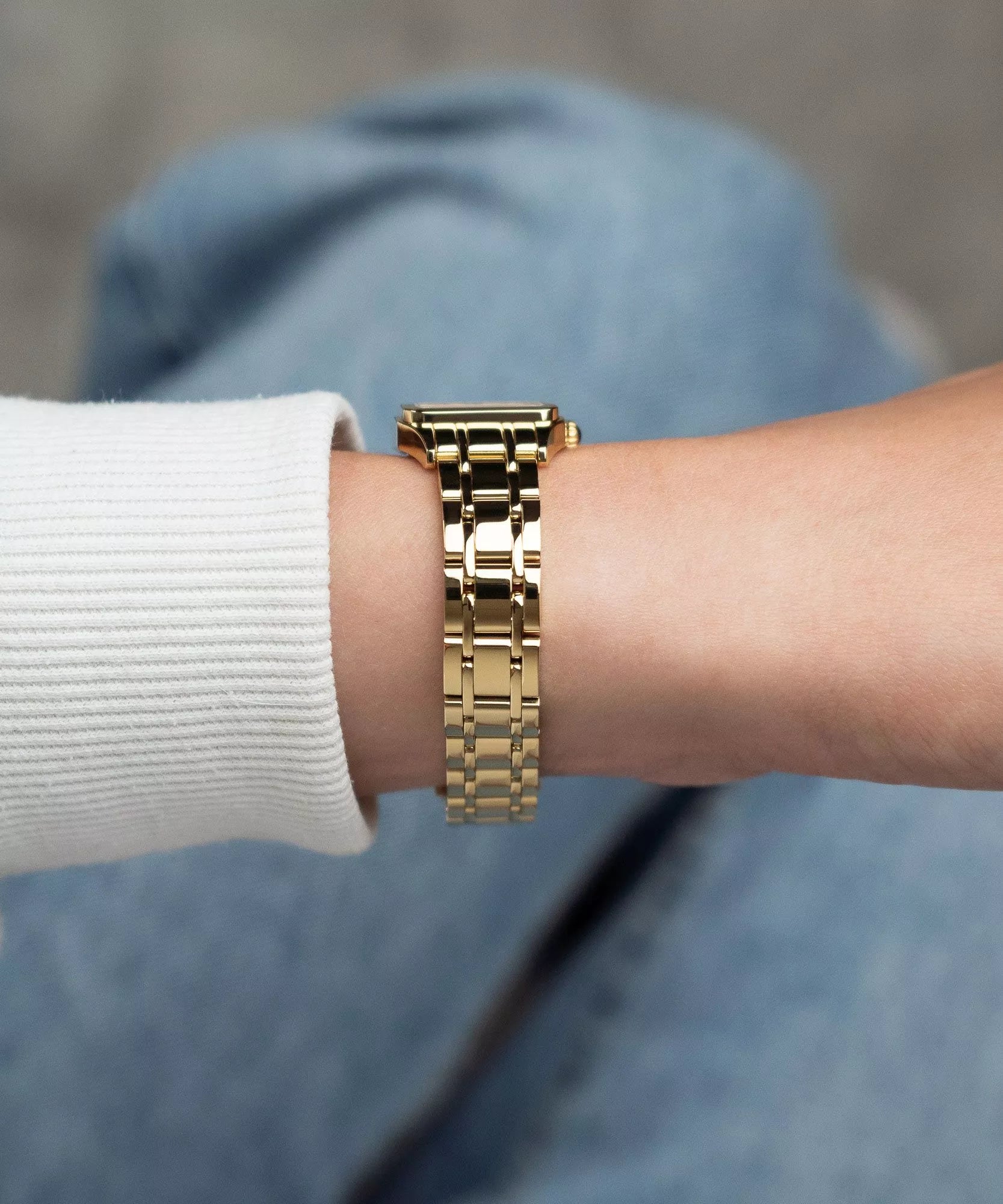 Michel Herbelin Luna 17457/BP1N01 — 24 mm Gold-PVD Square