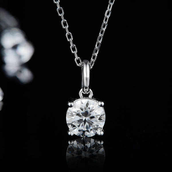 4 Claw Solitare Moissanite Necklace