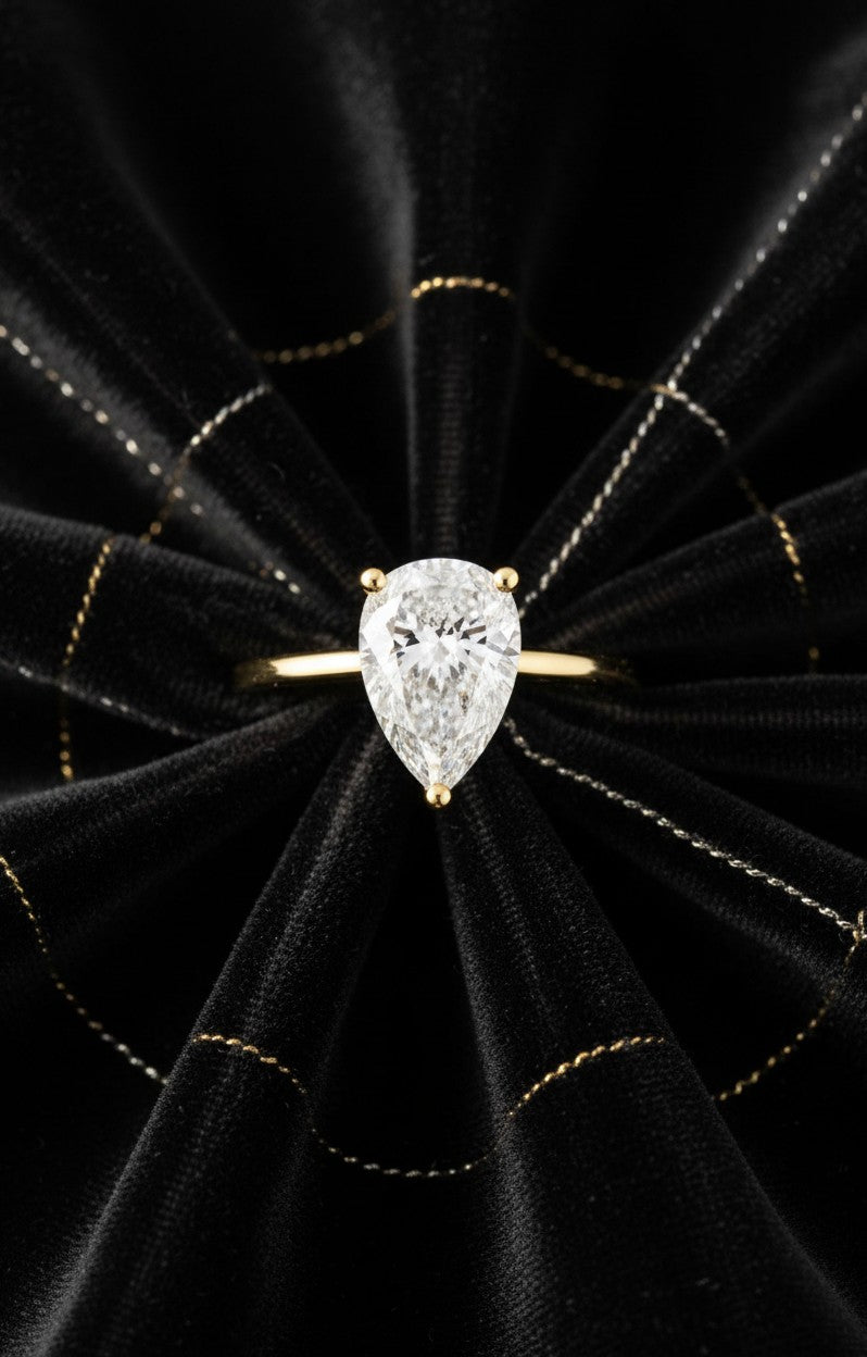 9ct Yellow Gold 1.5ct Pear Shape Lab Grown Diamond Solitaire Engagement Ring (LR27)