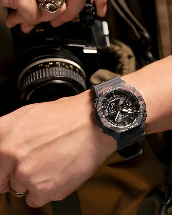 Casio G-Shock GA-2100CMD-8ADR Analog-Digital Red Camouflage Resin Watch